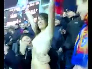 soon in the stands of pier and bucharest :)) she showed her boobs at the stadium, she was spread on her chest on football, a slut, a schoolgirl, a student